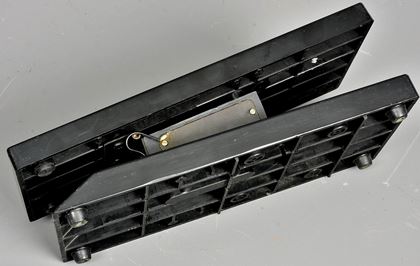 Farfisa-Italian footpedal (7-pin) Farfisa?